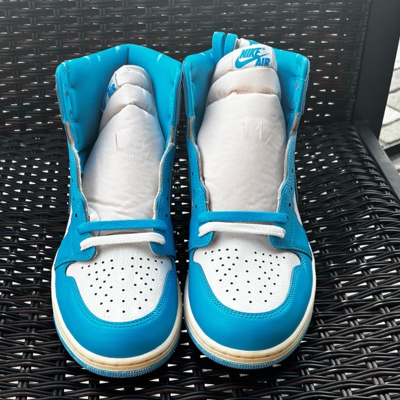 Jordan 1 Retro High OG UNC sz 11m - Picture 4 of 9